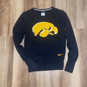 Nike Iowa Hawkeyes Crew Neck